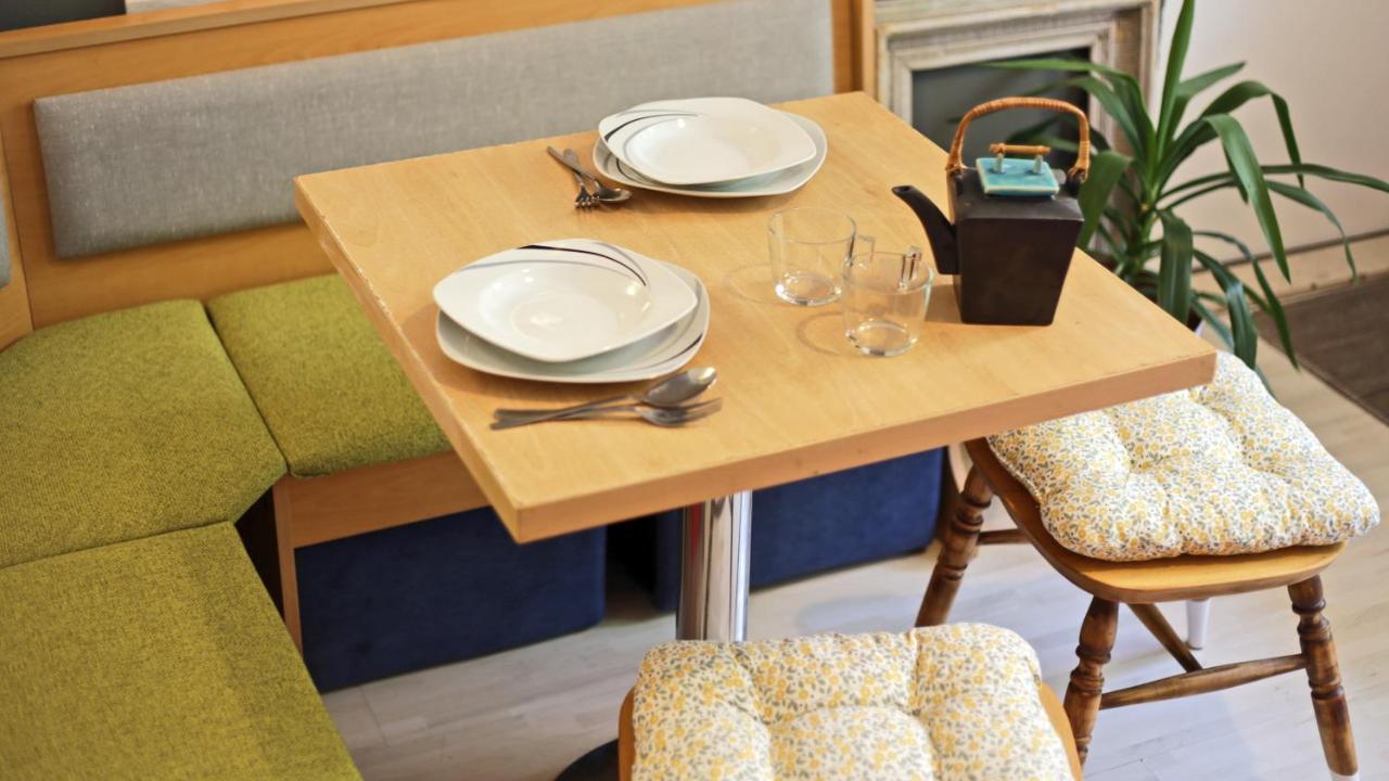 Tchaikovsky Hostel سبليت المظهر الخارجي الصورة