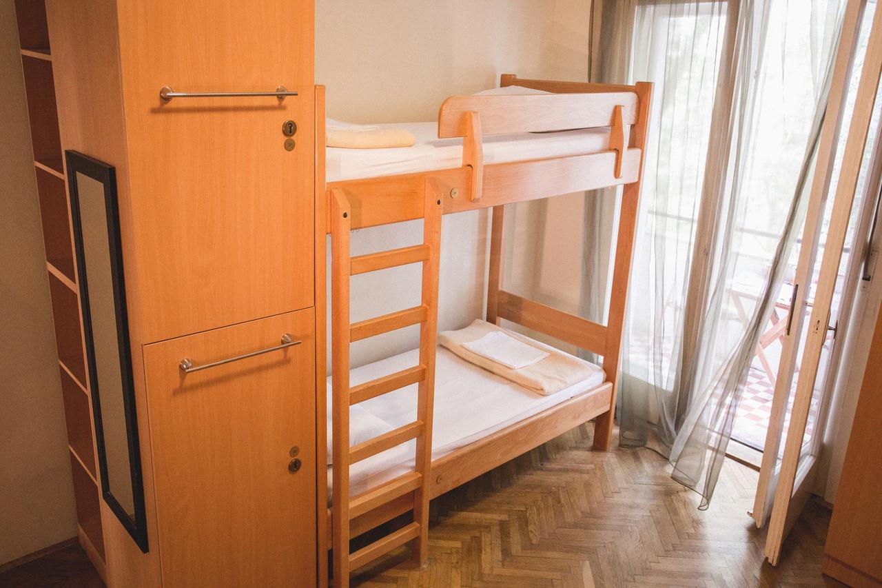 Tchaikovsky Hostel سبليت المظهر الخارجي الصورة