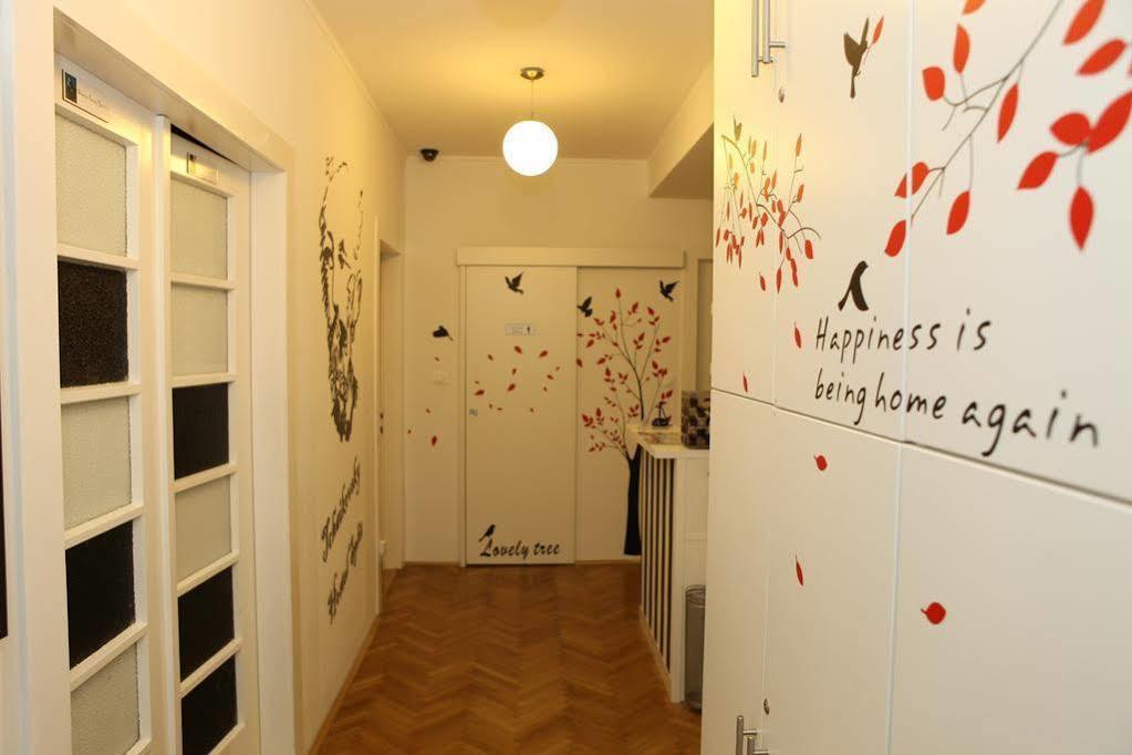 Tchaikovsky Hostel سبليت المظهر الخارجي الصورة